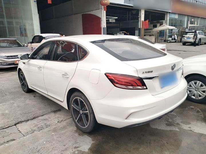 MG6 2017 20T MT Luxury Connected China V photo 4