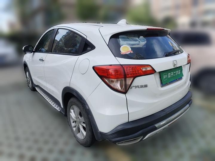 Vezel 2017 1.5L CVT RWD Comfort photo 4