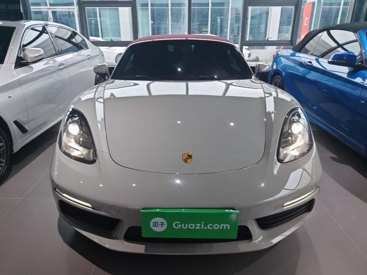 718 2022 Boxster 2.0T photo 2