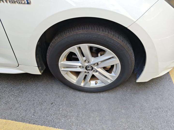 Levin 2022 Hybrid 1.8H E-CVT Leading photo 8