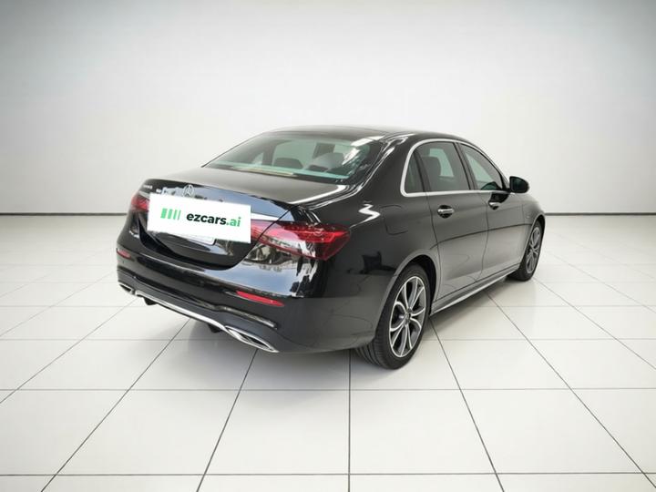 E-Class 2022 Facelift E 300 L Sport Luxury photo 6
