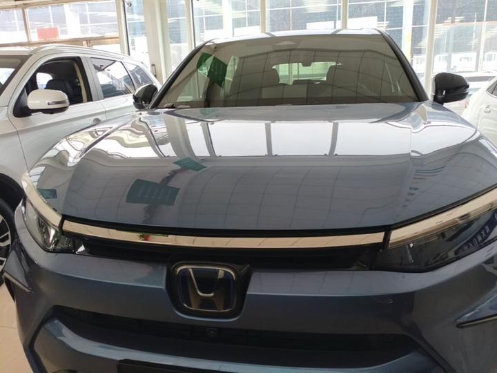 Breeze EV 2023 e:PHEV Supreme photo 2