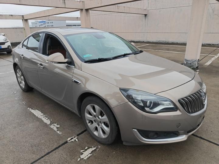 Regal 2015 1.6T Elite Tech photo 3