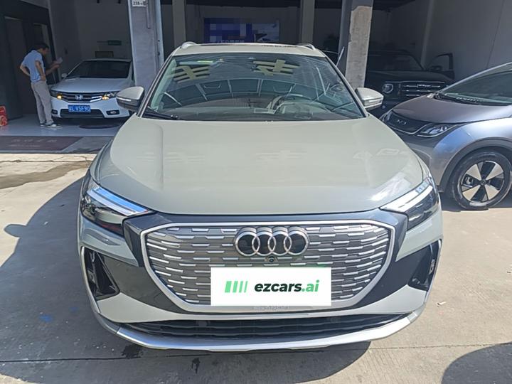 Q4 e-tron 2022 40 e-tron photo 2