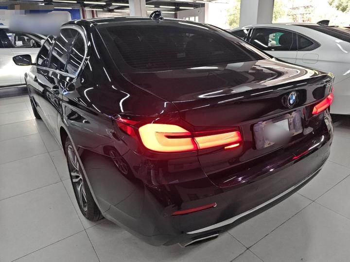 5 Series 2022 Facelift 530Li Leading Luxury photo 4