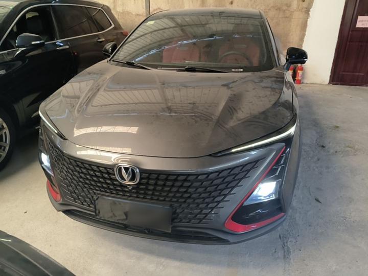 UNI-T 2020 1.5T Premium photo 2