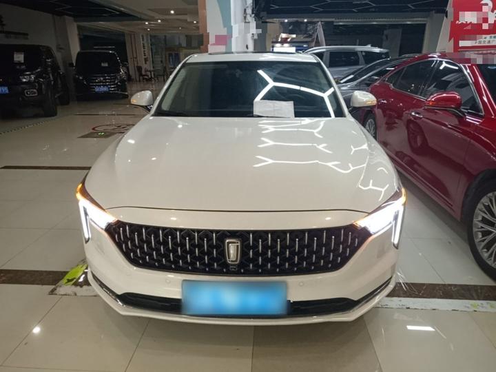 Bestune B70 2023 3rd Gen 1.5T AT photo 2