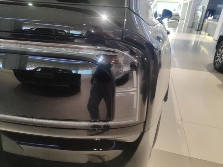 9X 2025 Hyper 70kWh 6-Seater photo 7