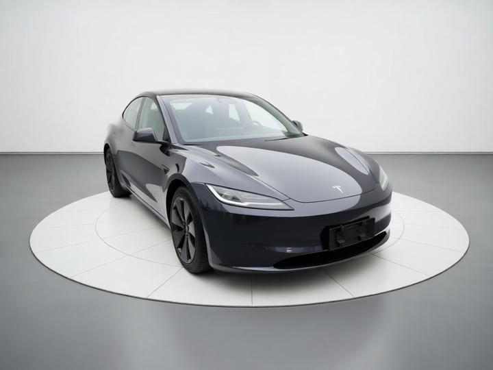 Model 3 2023 RWD photo 3