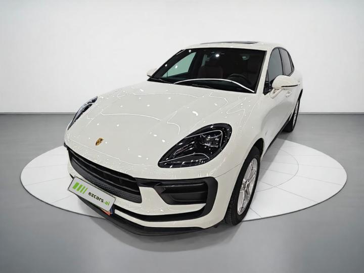 2023 Macan 2.0T