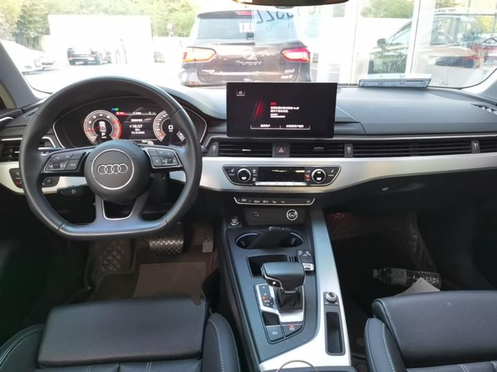 A4L 2022 40 TFSI Luxury Dynamic photo 5