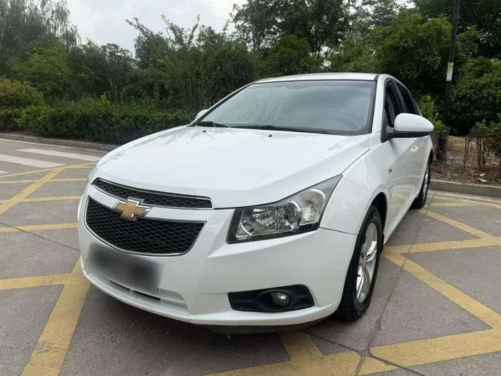 2015 Hatchback 1.6L AT Comfort