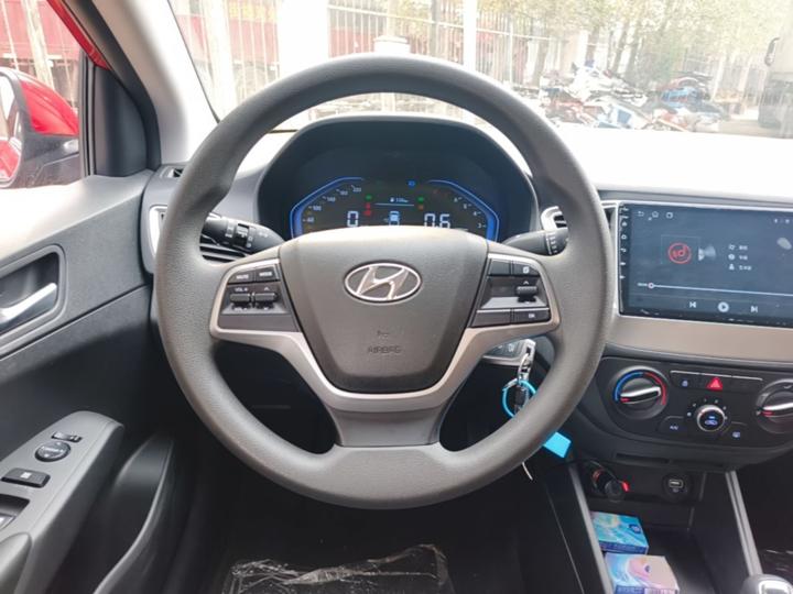 2020 1.4L MT GLS photo 6