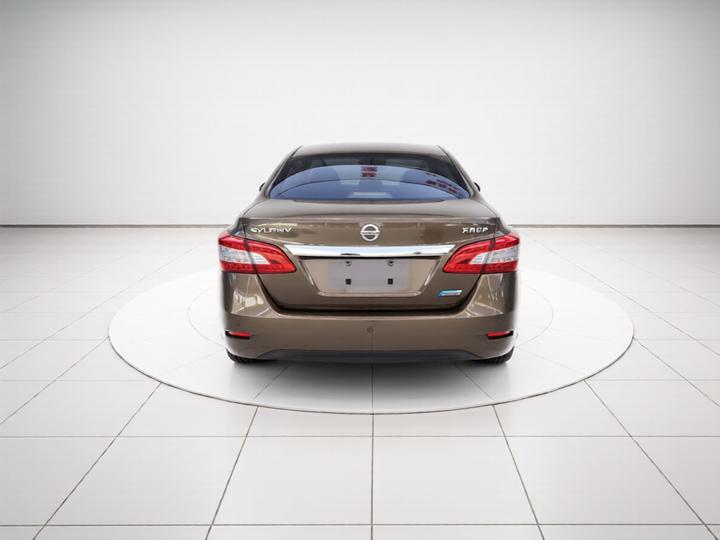 Sylphy 2014 1.6XV CVT Exclusive photo 5