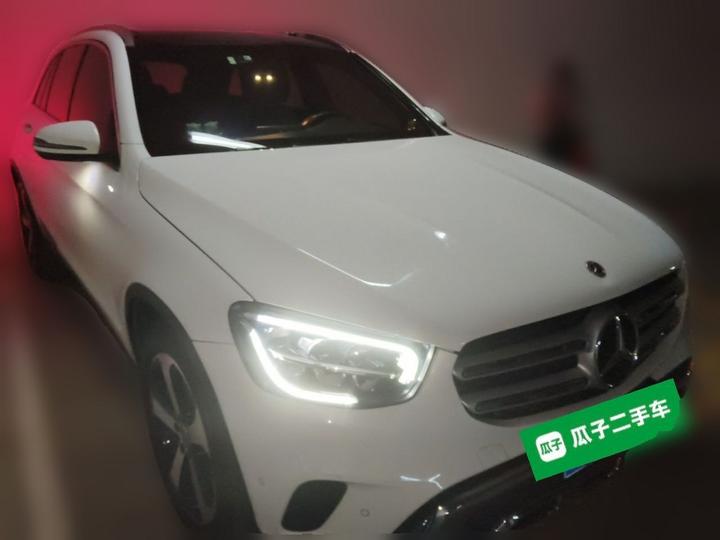 GLC 2022 GLC 260 L 4MATIC Dynamic photo 3