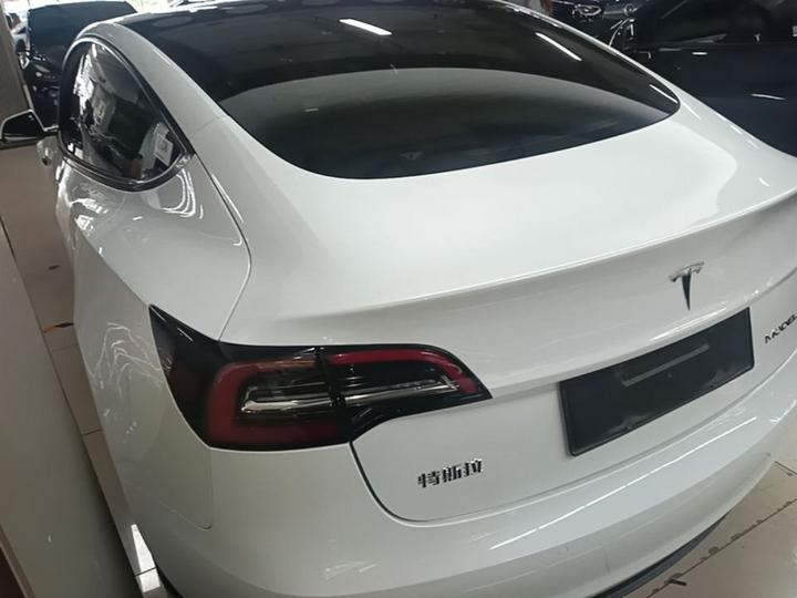 Model 3 2021 Standard Range RWD Upgraded photo 4
