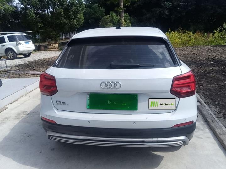 Q2L e-tron 2019 Q2L e-tron EV photo 5