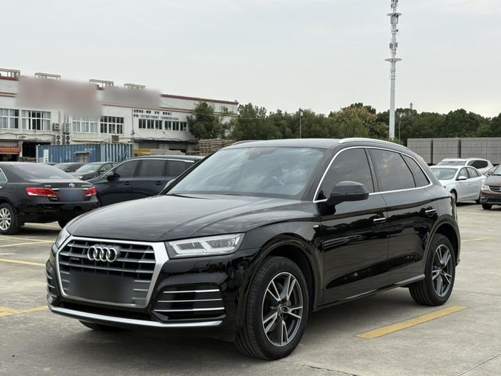 Q5L 2020 40 TFSI Fashion