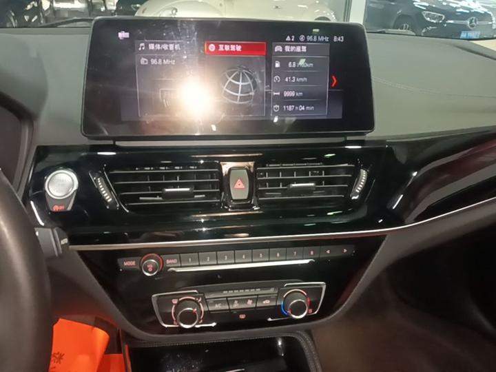 1 Series 2022 125i M Sport photo 8