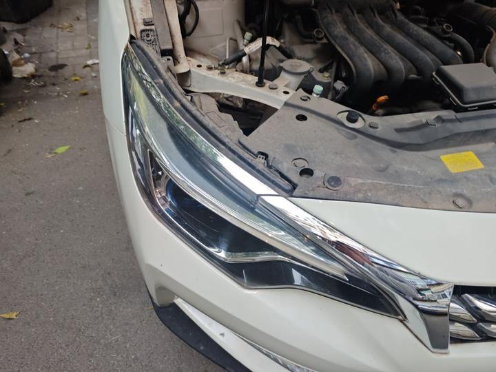 D60 2019 1.6L XL CVT Connected Elite photo 7