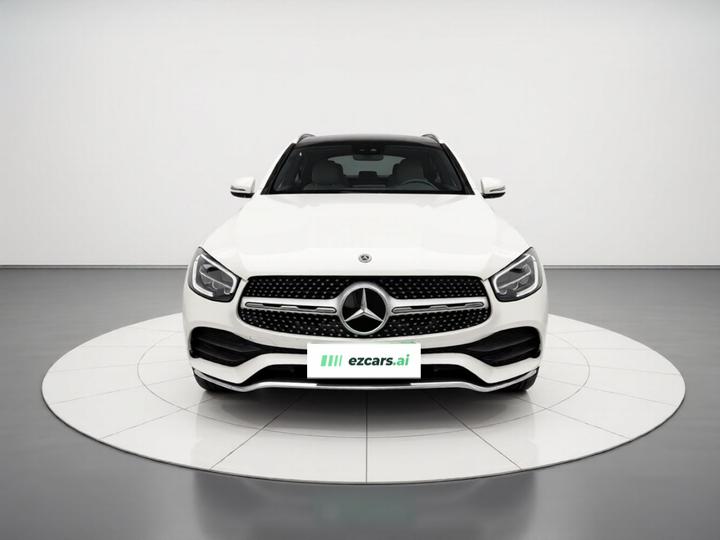 GLC 2022 GLC 300 L 4MATIC Dynamic Edition photo 2