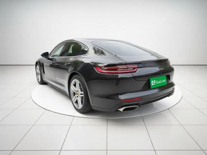 2017 Panamera 3.0T photo 4