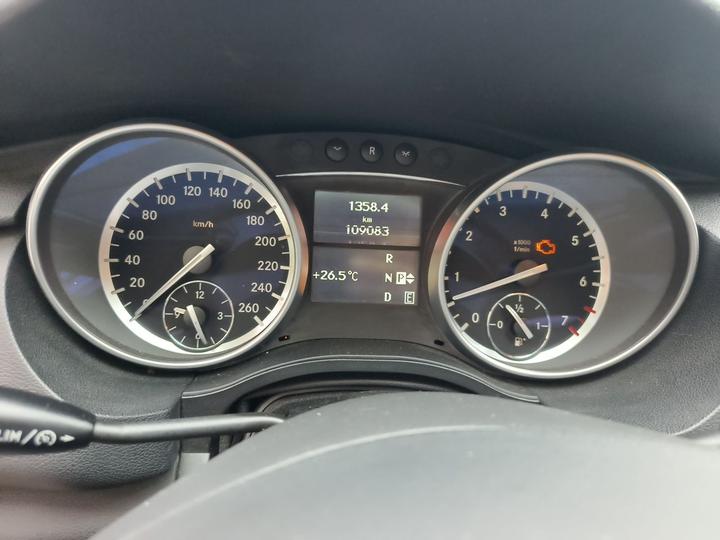 R-Class 2017 R 320 4MATIC Business Edition photo 2