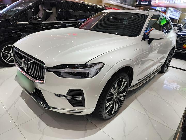 XC60 EV 2023 T8 PHEV Long Range AWD Luxury