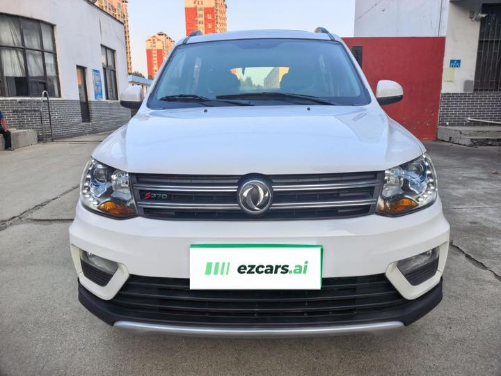 Fengon 370 2020 S370 1.5L CVT Luxury 7-Seater photo 2