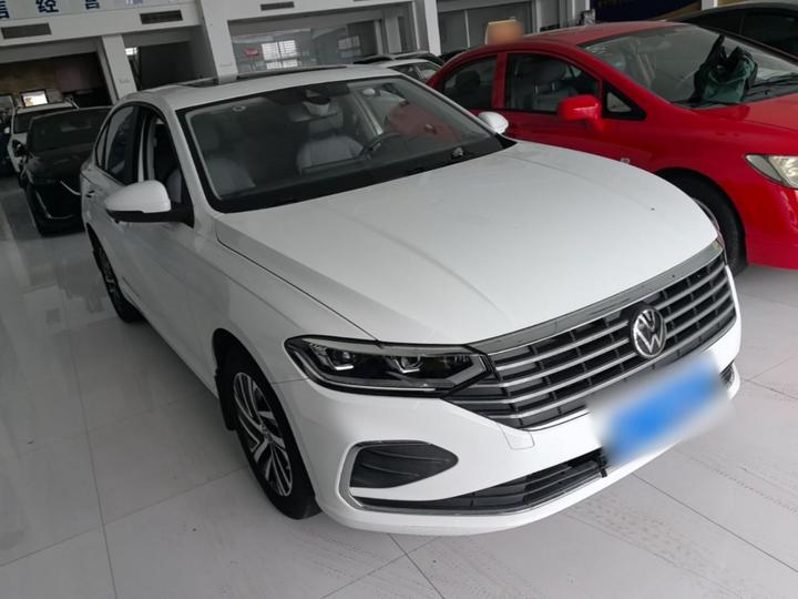 Lavida 2023 Facelift 1.5L AT photo 3