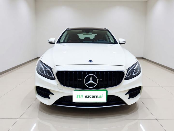 E-Class 2020 E 300 L Sport Luxury photo 2