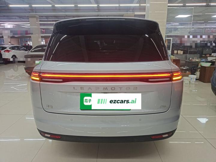 Leapmotor C16 2024 EV 520 Exclusive photo 3