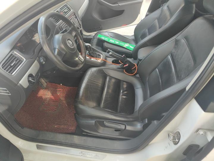Sagitar 2014 1.6L AT Comfort photo 7