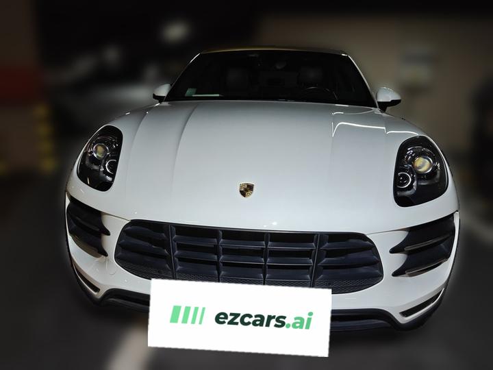 2014 Macan Turbo 3.6T photo 2