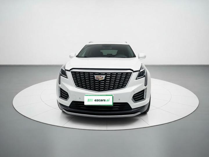 XT5 2020 Facelift 28T Luxury photo 2