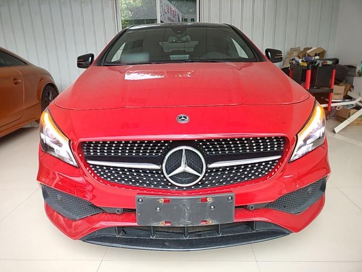 CLA 2017 Facelift CLA 260 4MATIC photo 2