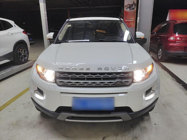 Range Rover Evoque 2015 2.0T 5-Door photo 2