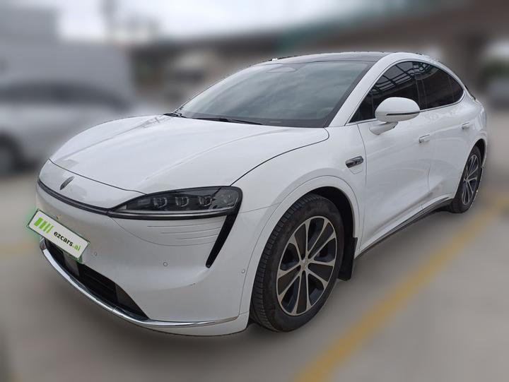 HIMA Luxeed R7 2024 EV 667km Pro