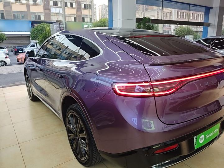 HIMA Luxeed R7 2025 EREV 251km Max photo 4