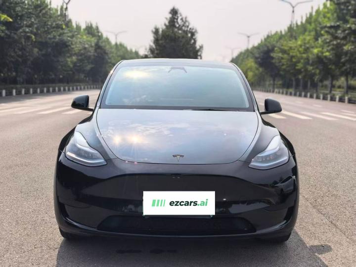 Model Y 2022 Facelift RWD photo 2