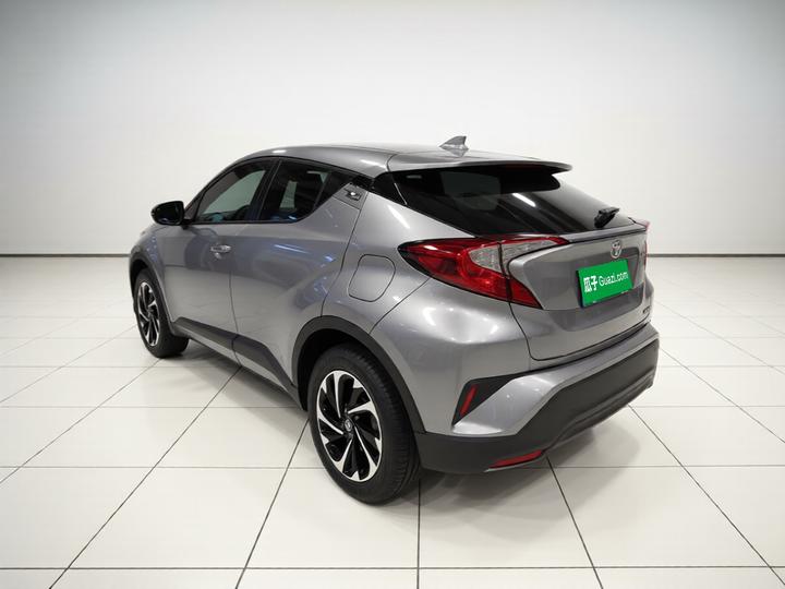 IZOA 2018 2.0L China V photo 4