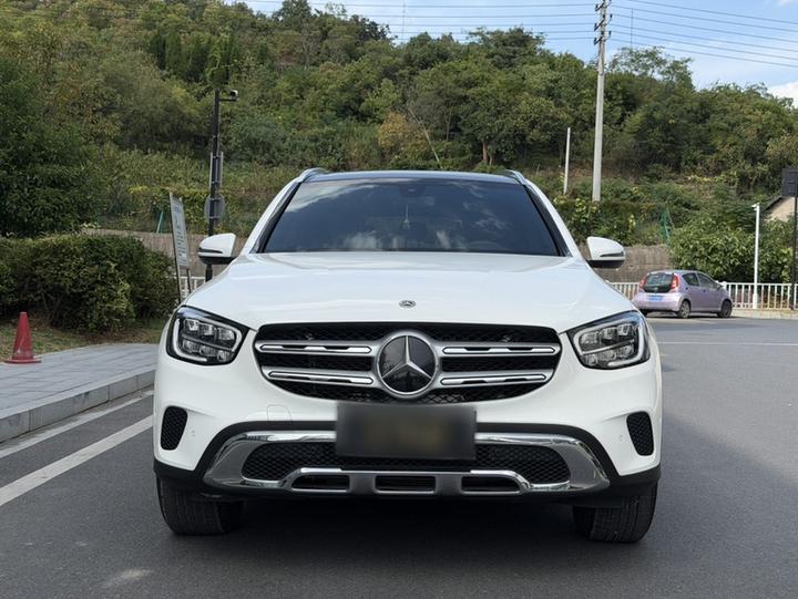 GLC 2020 Facelift GLC 260 L 4MATIC Dynamic photo 2