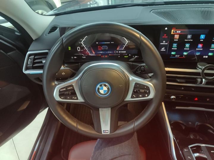 i3 2022 eDrive 35 L photo 5