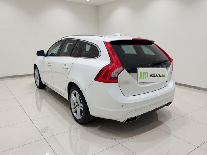 V60 2014 Facelift T5 photo 4