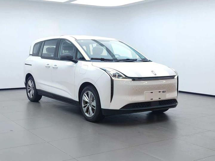 Bestune NAT 2023 PRO 425km photo 3