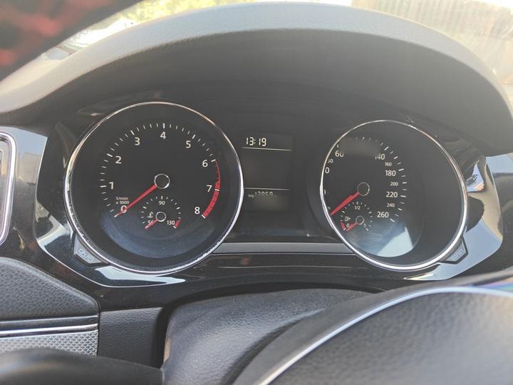 Sagitar 2015 230TSI MT Comfort photo 4