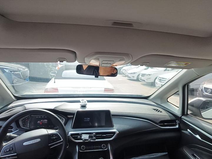 MAXUS EUNIQ 5 2020 1.3T PLUG IN Elite photo 7