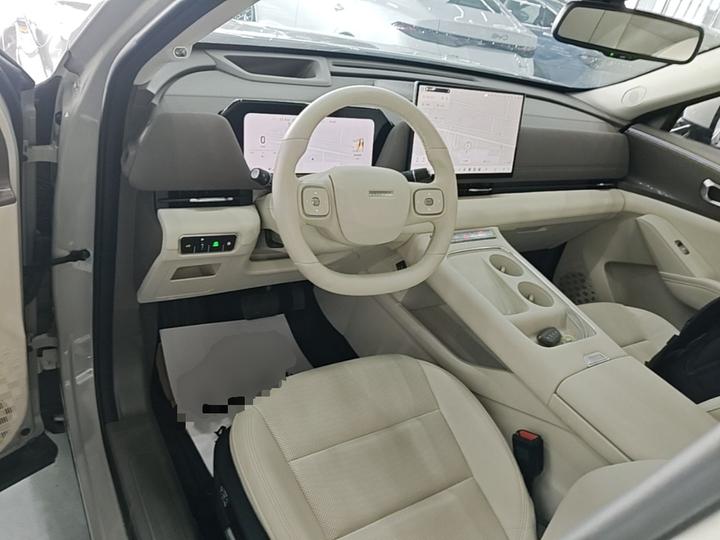 MAX 2025 Hi4 165 Ultra ADAS photo 5