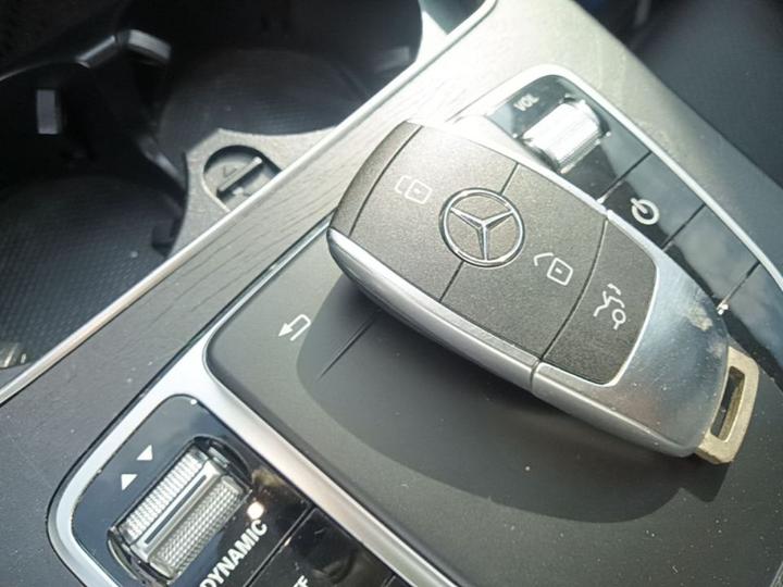 C-Class 2019 C 260 L Sport photo 8