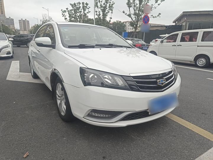 Emgrand 2014 Sedan 1.3T CVT Premium photo 3
